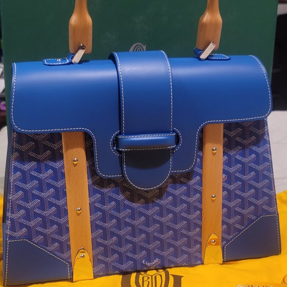 Goyard Saigon MM light blue